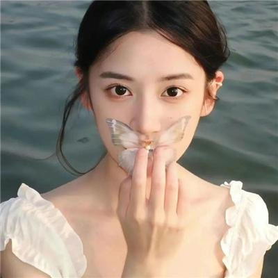 屏声敛息